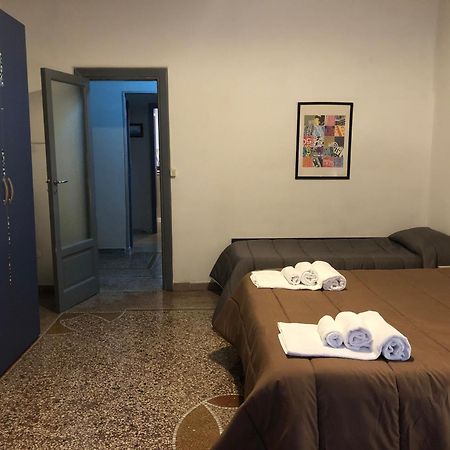 Tarumbo Holiday Intero Appartamento 120 Mq Наполи Екстериор снимка