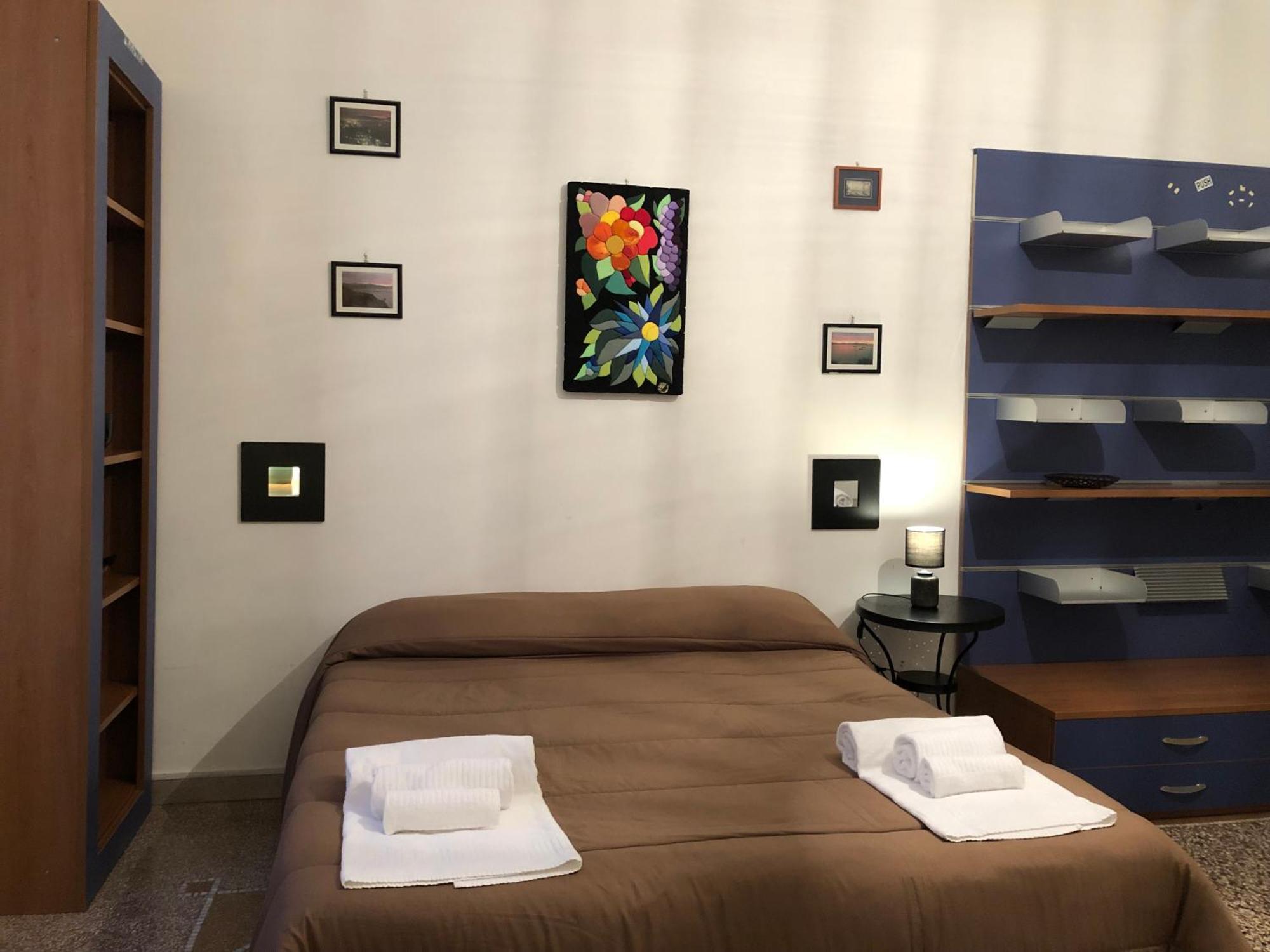 Tarumbo Holiday Intero Appartamento 120 Mq Наполи Екстериор снимка